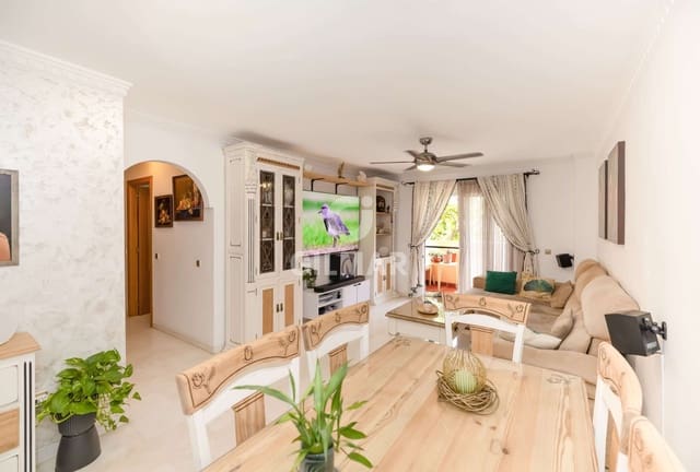 3 bedroom Flat for sale in Huerta Nueva, Estepona with pool garage - € 475,000 (Ref: 9989869)