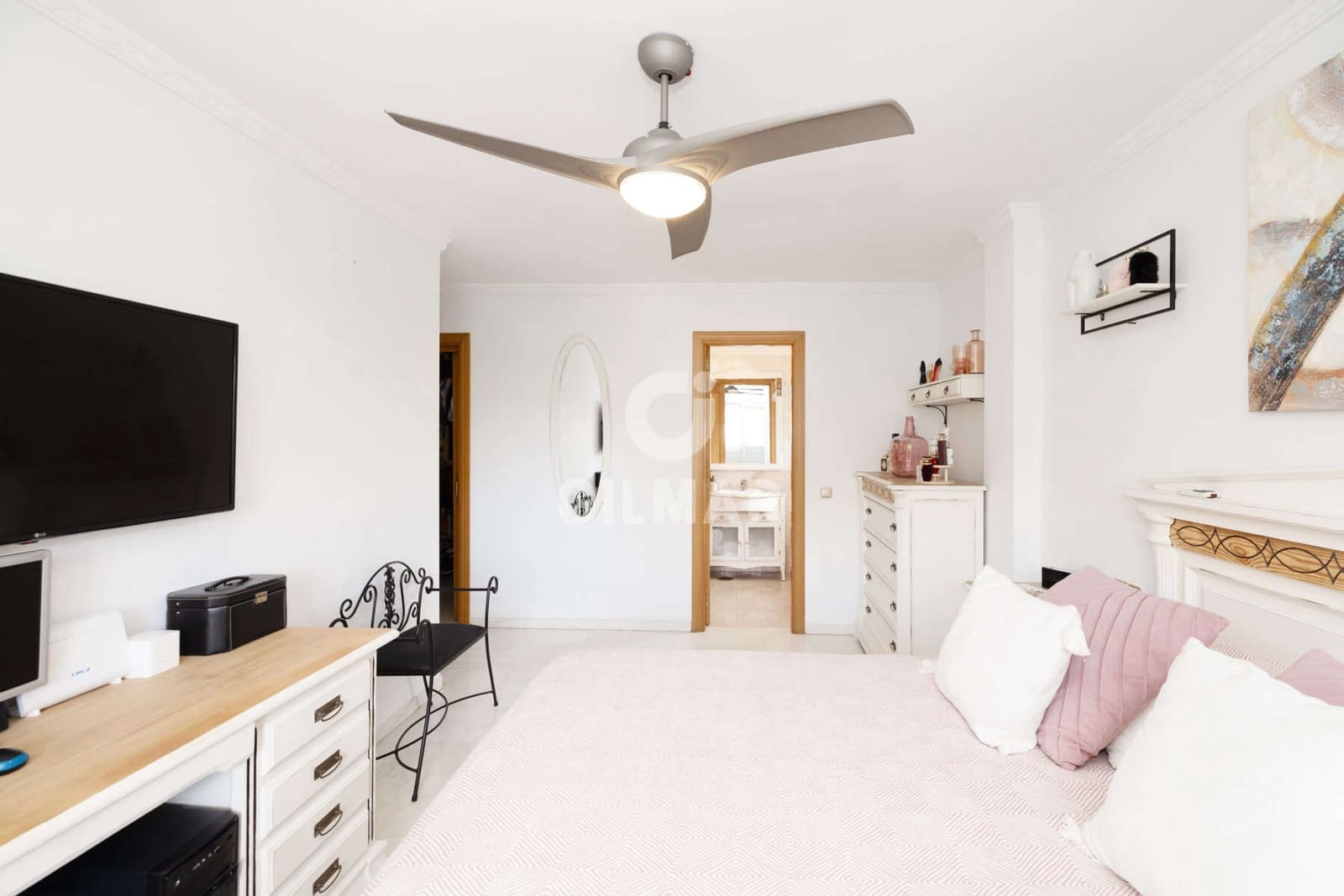 3 Zimmer Wohnung zu verkaufen in Estepona mit Pool Garage - 460.000 € (Ref: 9989869)