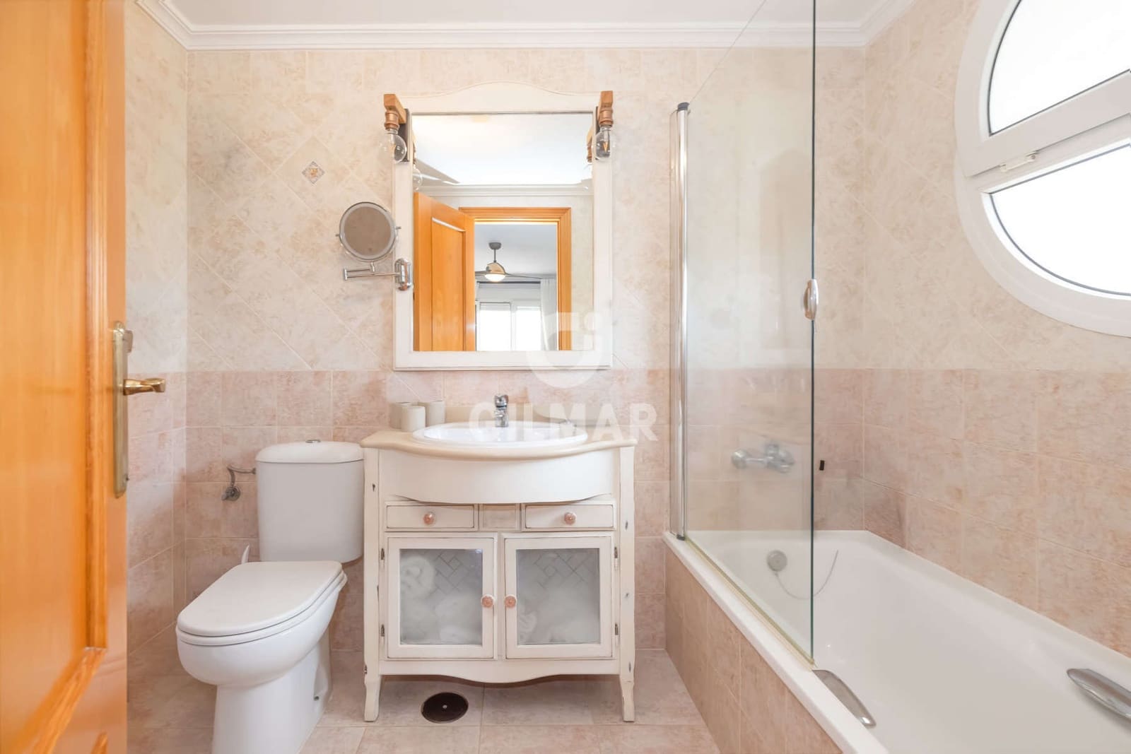 3 Zimmer Wohnung zu verkaufen in Estepona mit Pool Garage - 460.000 € (Ref: 9989869)