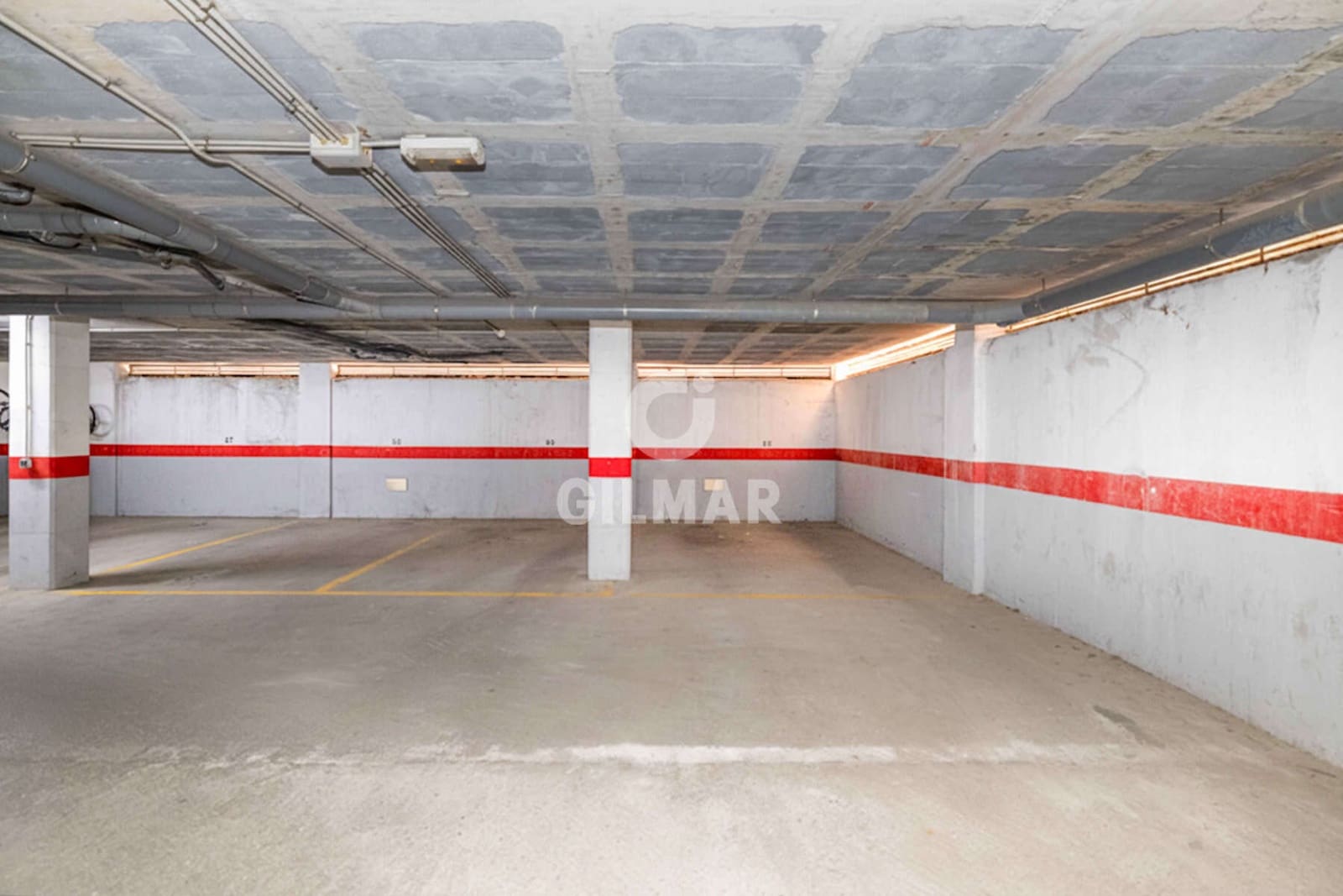3 Zimmer Wohnung zu verkaufen in Estepona mit Pool Garage - 460.000 € (Ref: 9989869)