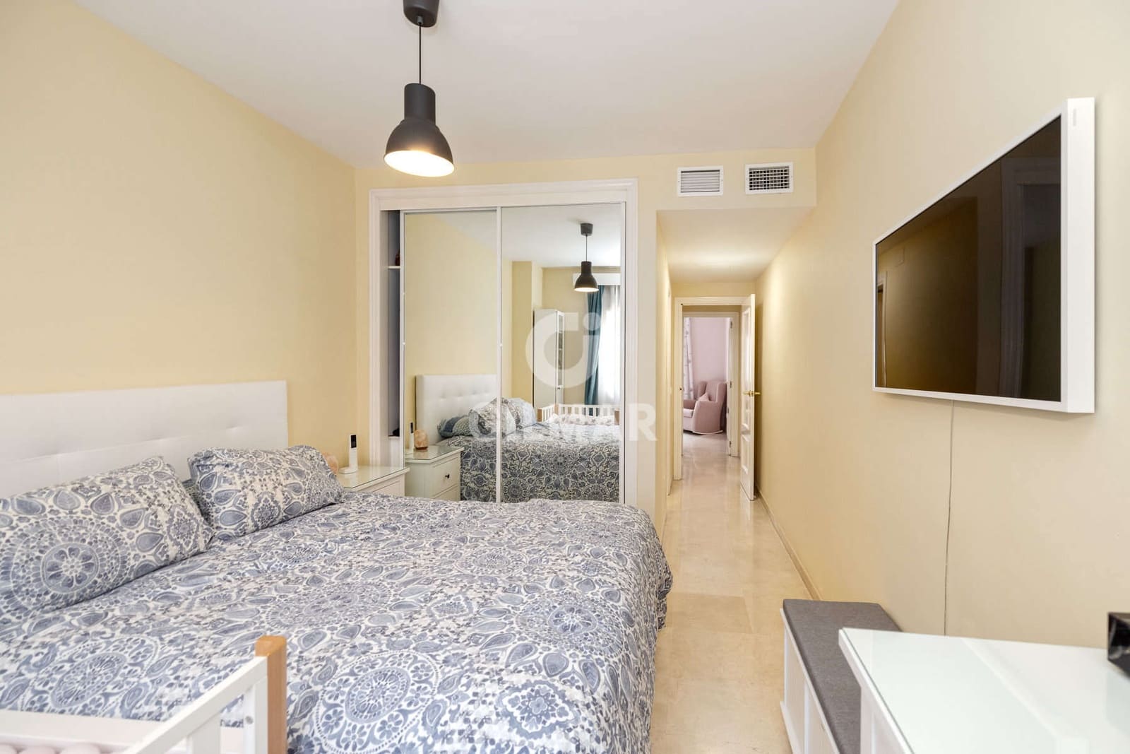 4 quarto Apartamento para venda em Estepona com garagem - 636 000 € (Ref: 9989871)