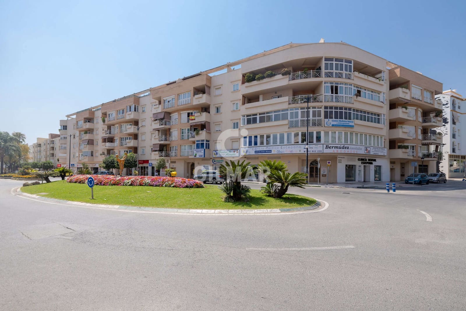4 quarto Apartamento para venda em Estepona com garagem - 636 000 € (Ref: 9989871)