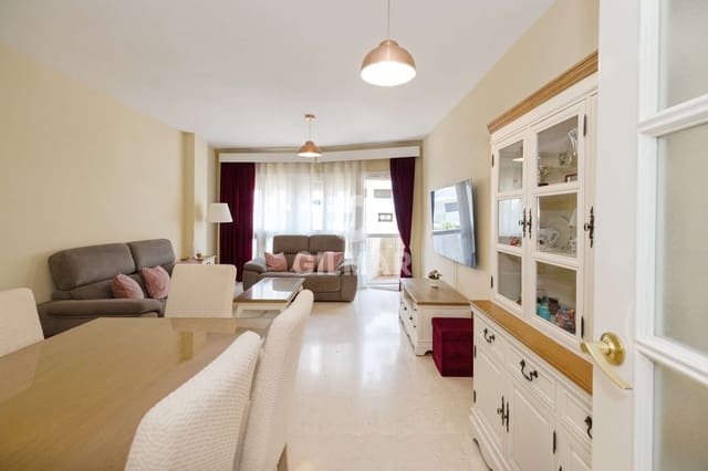 4 soveværelse Lejlighed til salg i Huerta Nueva, Estepona med garage - € 636.000 (Ref: 9989871)