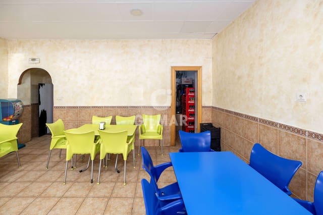 Komercyjne na sprzedaż w Puerta Blanca, Miasto Málaga - 533 000 € (Ref: 9989874)