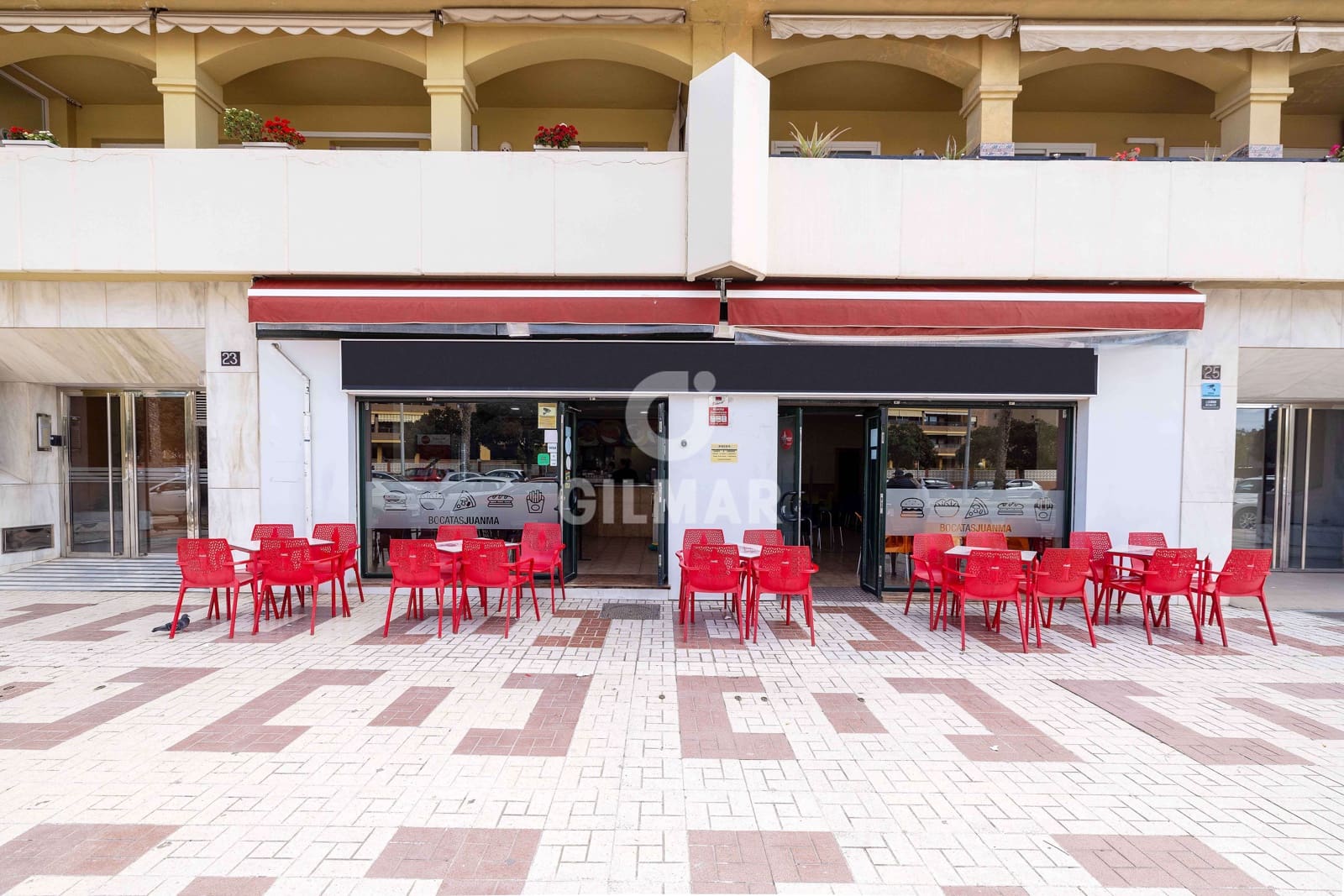 Komercyjne na sprzedaż w Miasto Malaga - 533 000 € (Ref: 9989874)
