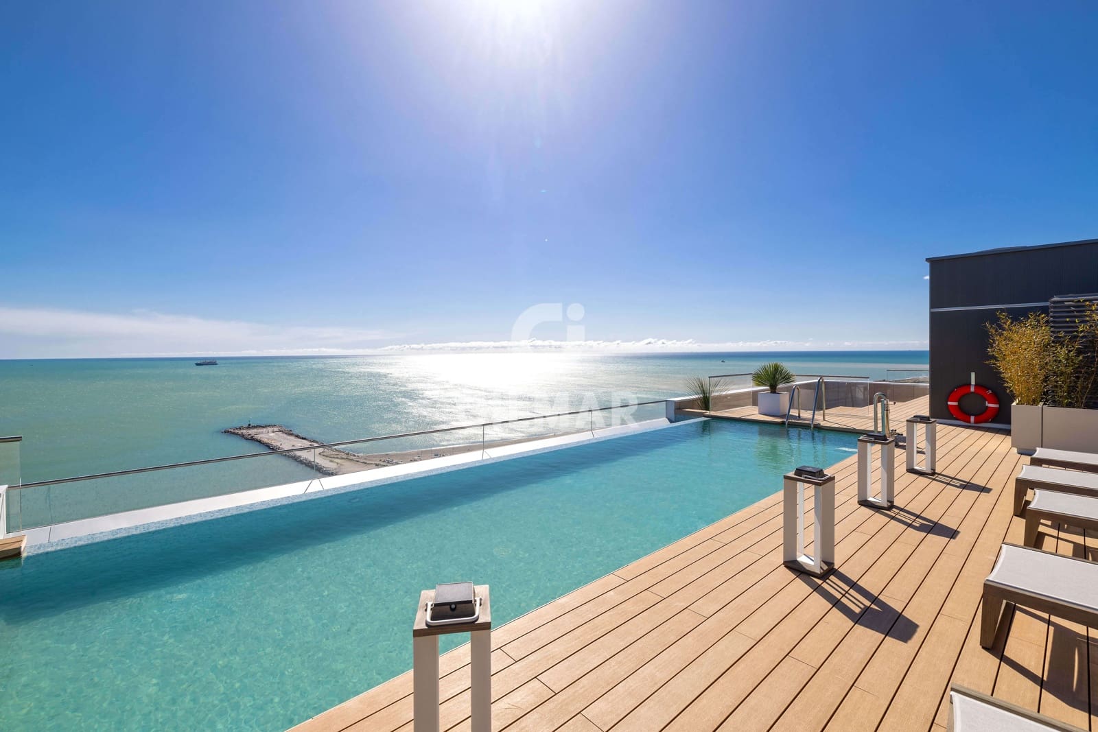 3 Zimmer Wohnung zu verkaufen in Malaga Stadt mit Pool Garage - 1.590.000 € (Ref: 9989877)