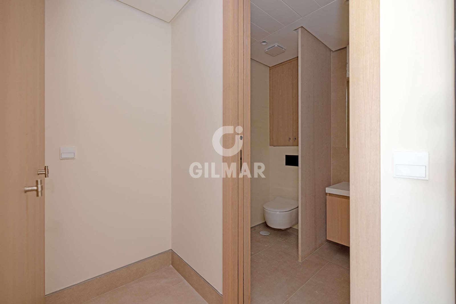 3 Zimmer Wohnung zu verkaufen in Malaga Stadt mit Pool Garage - 1.590.000 € (Ref: 9989877)
