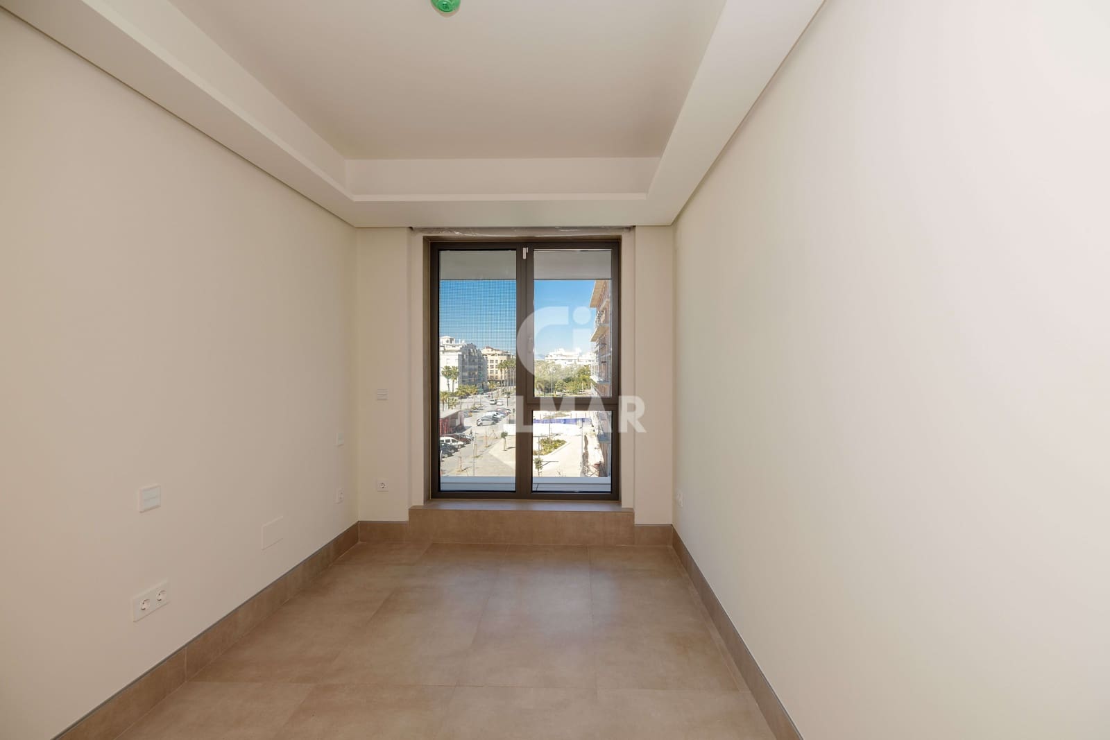 3 Zimmer Wohnung zu verkaufen in Malaga Stadt mit Pool Garage - 1.590.000 € (Ref: 9989877)