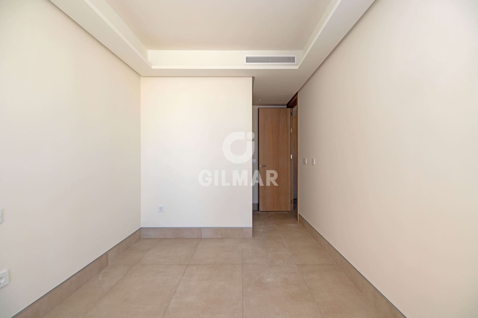 3 Zimmer Wohnung zu verkaufen in Malaga Stadt mit Pool Garage - 1.590.000 € (Ref: 9989877)