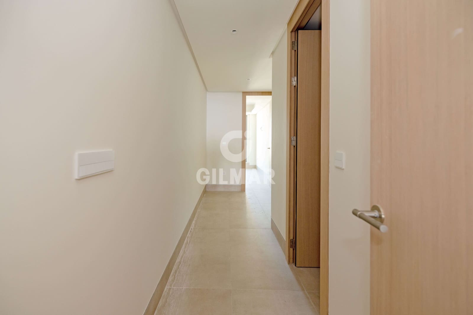 3 Zimmer Wohnung zu verkaufen in Malaga Stadt mit Pool Garage - 1.590.000 € (Ref: 9989877)