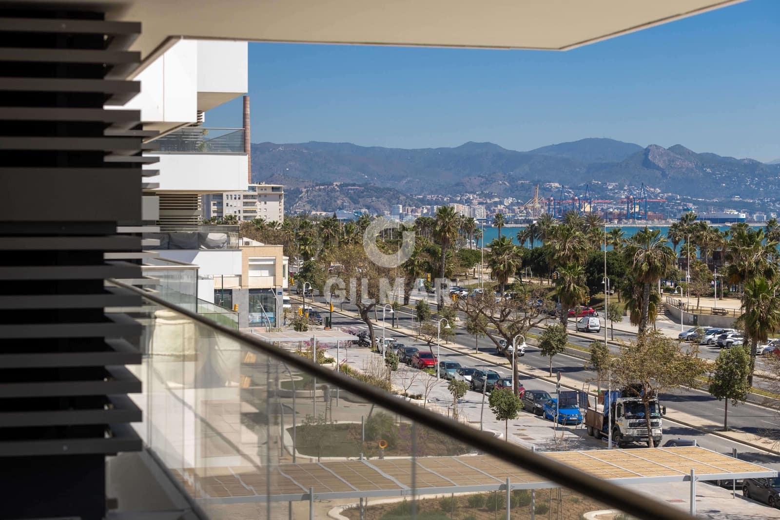 3 Zimmer Wohnung zu verkaufen in Malaga Stadt mit Pool Garage - 1.590.000 € (Ref: 9989877)