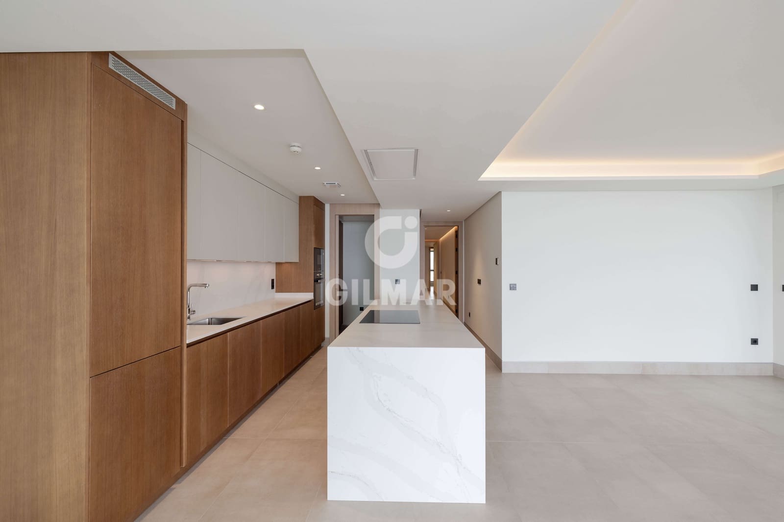 4 sovrum Lägenhet till salu i Malaga stad med pool garage - 2 330 000 € (Ref: 9989878)