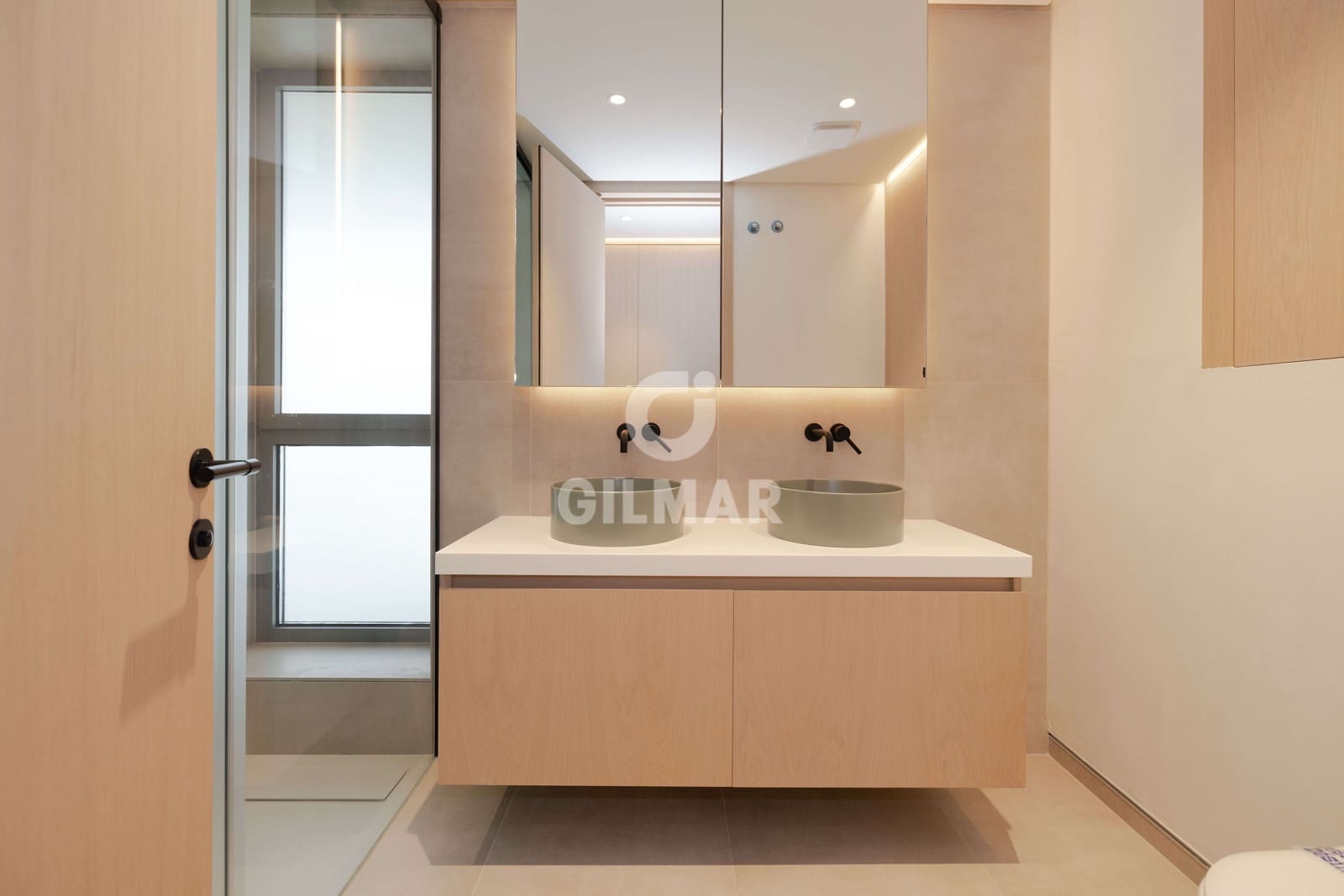 4 sovrum Lägenhet till salu i Malaga stad med pool garage - 2 330 000 € (Ref: 9989878)