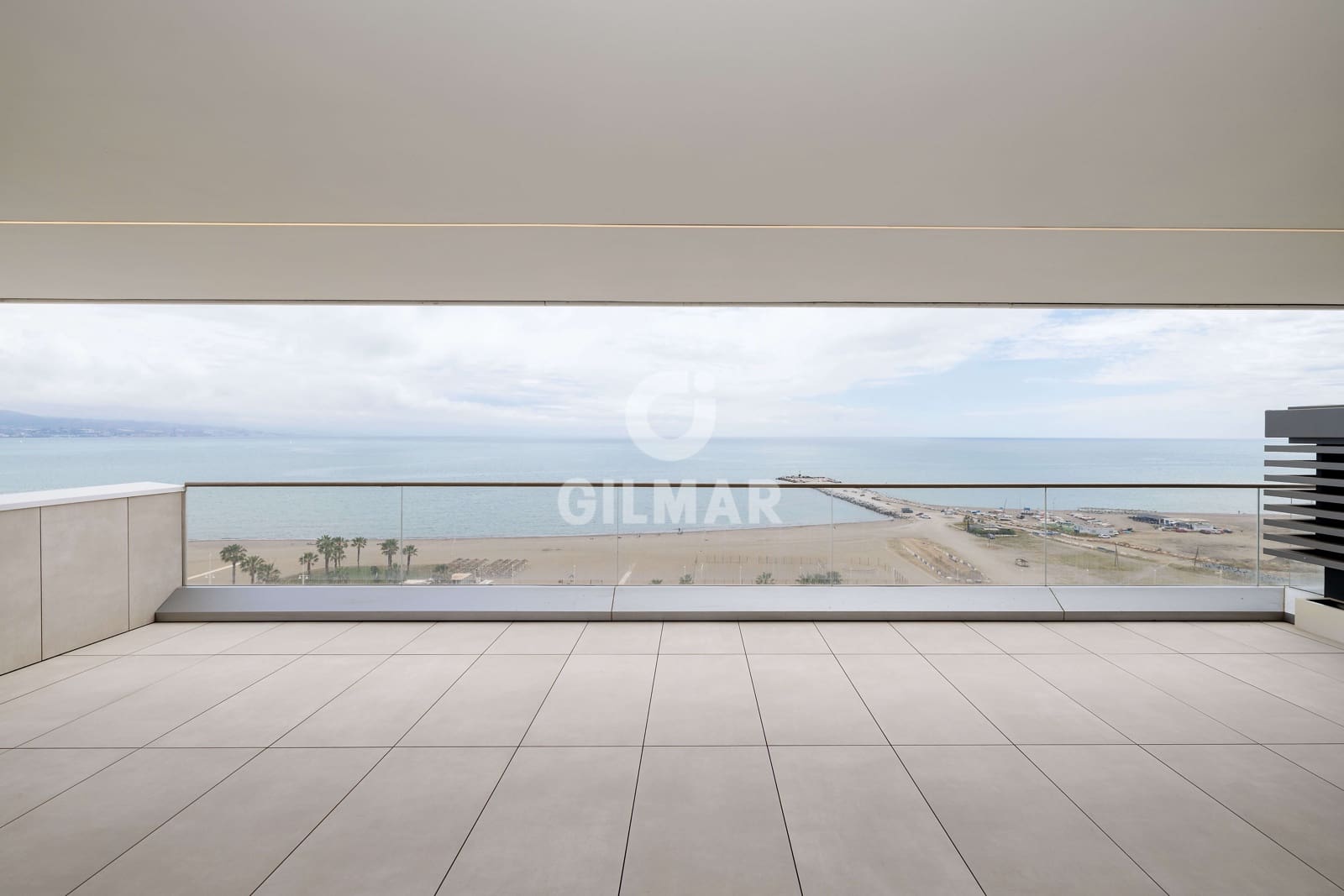 4 sovrum Lägenhet till salu i Malaga stad med pool garage - 2 330 000 € (Ref: 9989878)
