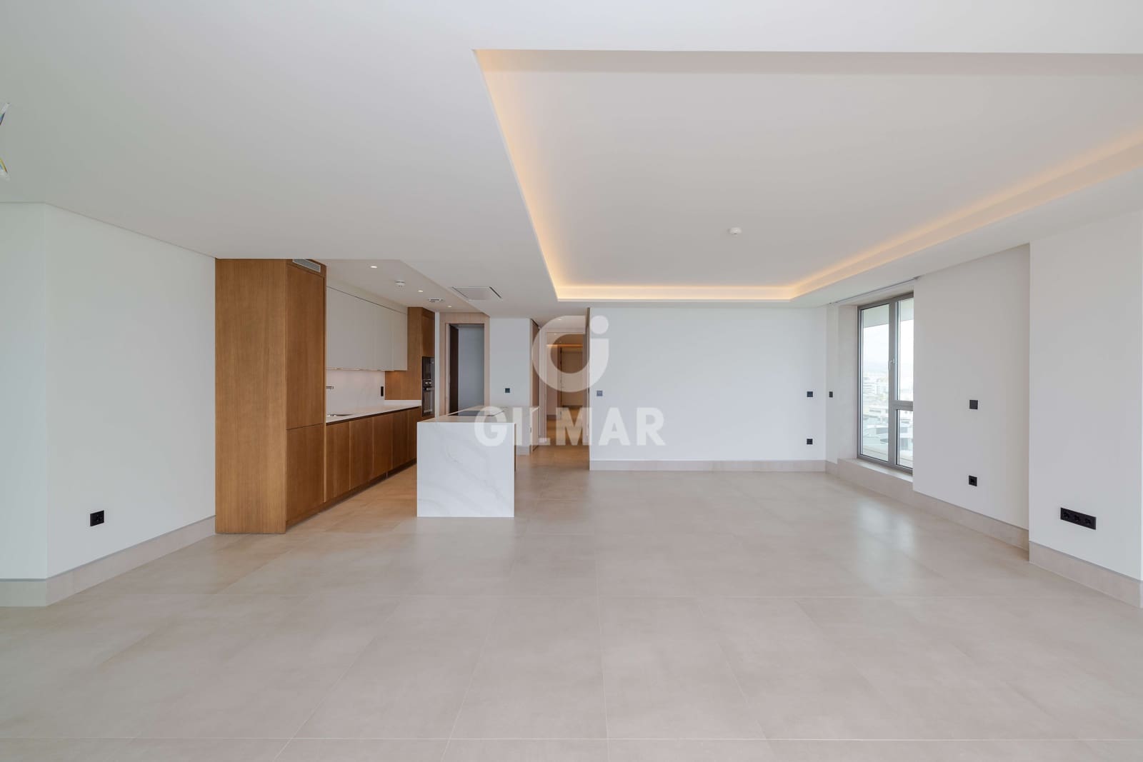 4 sovrum Lägenhet till salu i Malaga stad med pool garage - 2 330 000 € (Ref: 9989878)