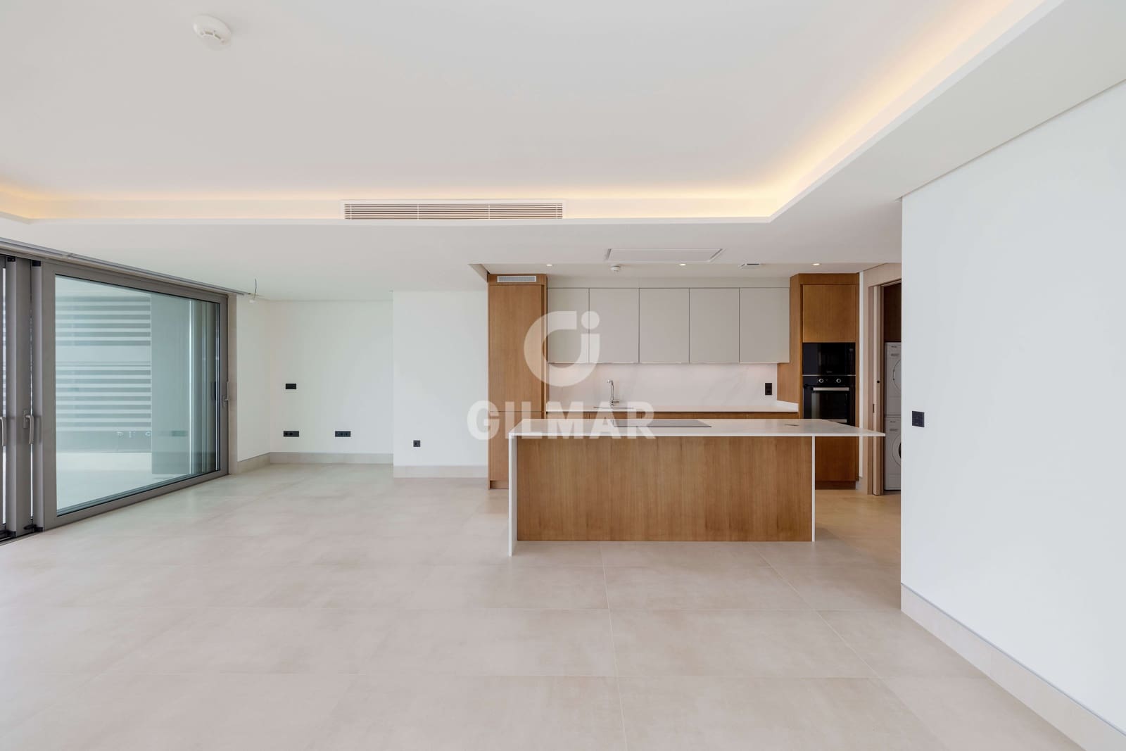4 sovrum Lägenhet till salu i Malaga stad med pool garage - 2 330 000 € (Ref: 9989878)