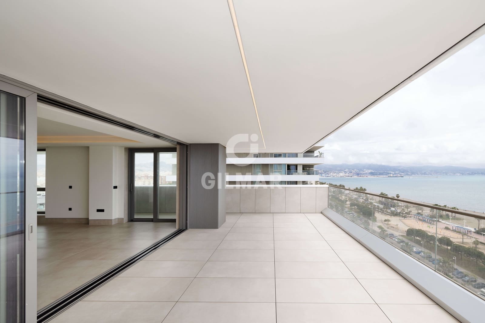 4 sovrum Lägenhet till salu i Malaga stad med pool garage - 2 330 000 € (Ref: 9989878)