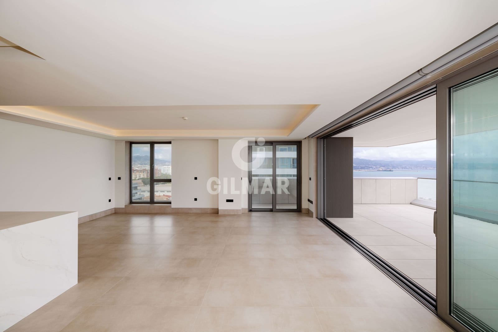 4 sovrum Lägenhet till salu i Malaga stad med pool garage - 2 330 000 € (Ref: 9989878)
