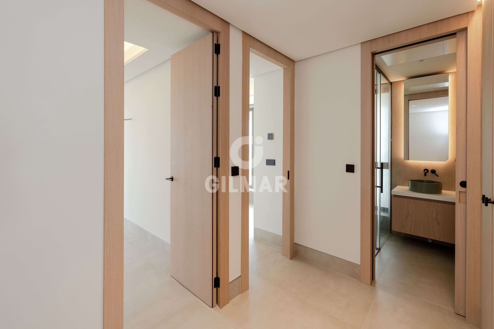 4 sovrum Lägenhet till salu i Malaga stad med pool garage - 2 330 000 € (Ref: 9989878)