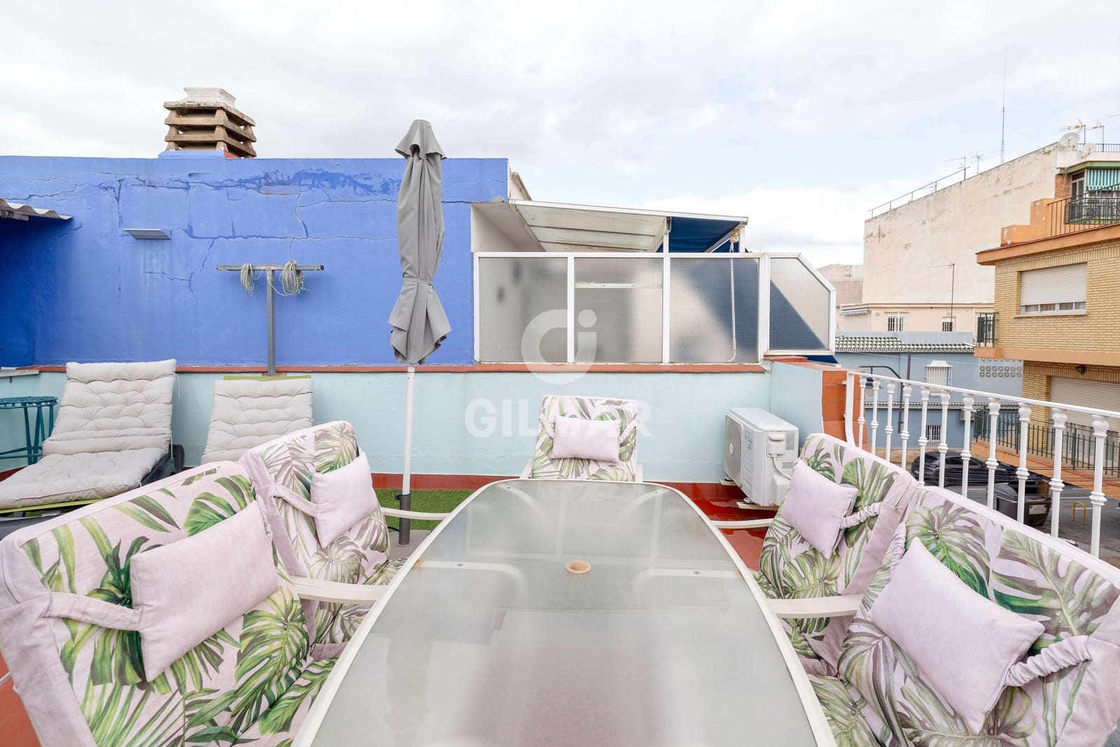 3 sovrum Radhus till salu i Malaga stad - 533 000 € (Ref: 9989879)
