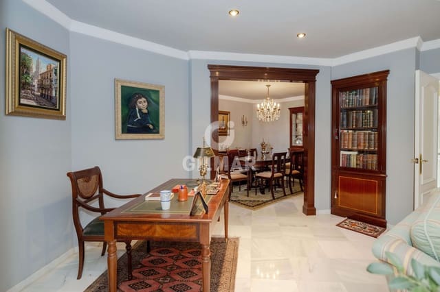 4 sypialnia Willa na sprzedaż w Cerrado de Calderon, Miasto Málaga z basenem - 1 450 000 € (Ref: 9989881)