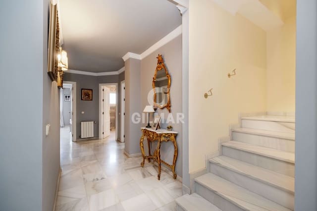 4 sypialnia Willa na sprzedaż w Cerrado de Calderon, Miasto Málaga z basenem - 1 450 000 € (Ref: 9989881)