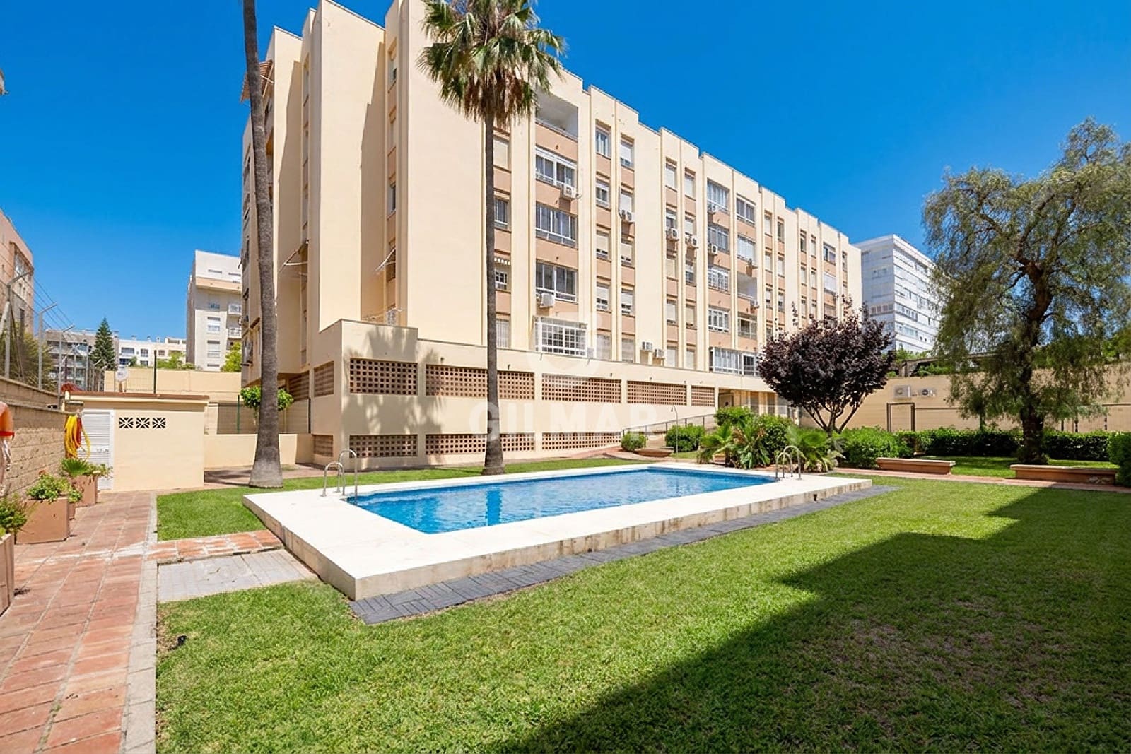 3 soverom Leilighet til salgs i Malaga by med svømmebasseng garasje - € 475 000 (Ref: 9989883)