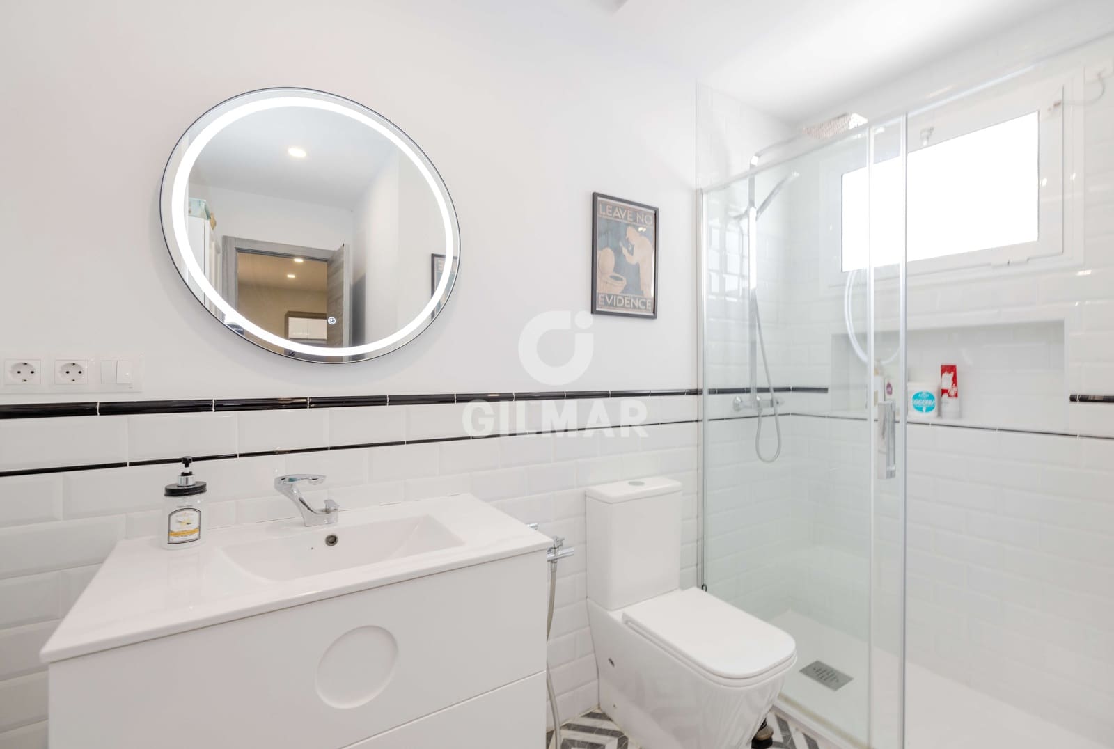 5 bedroom Terraced Villa for sale in Malaga city - € 650,000 (Ref: 9989884)