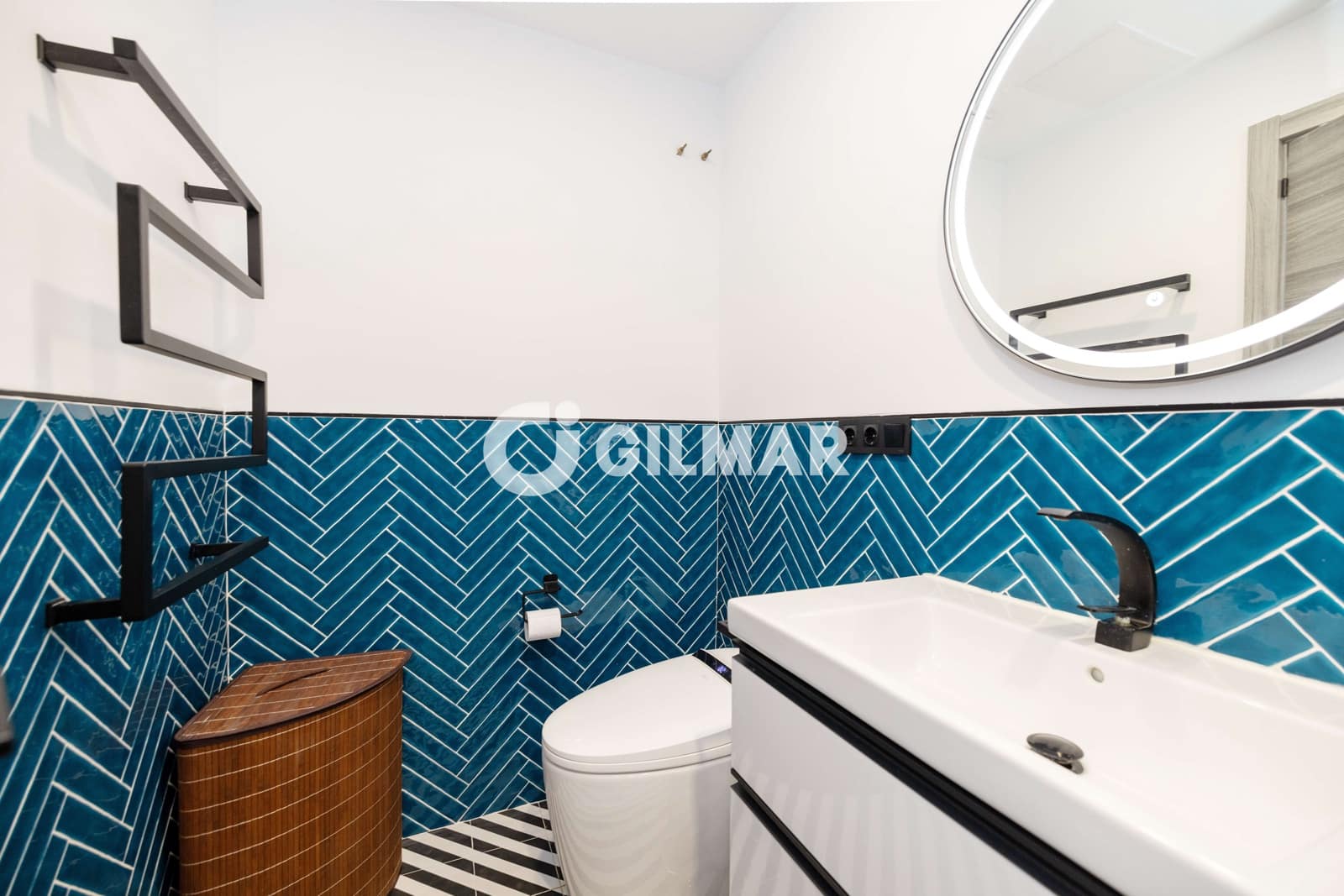 5 soverom Rekkehus til salgs i Malaga by - € 620 000 (Ref: 9989884)