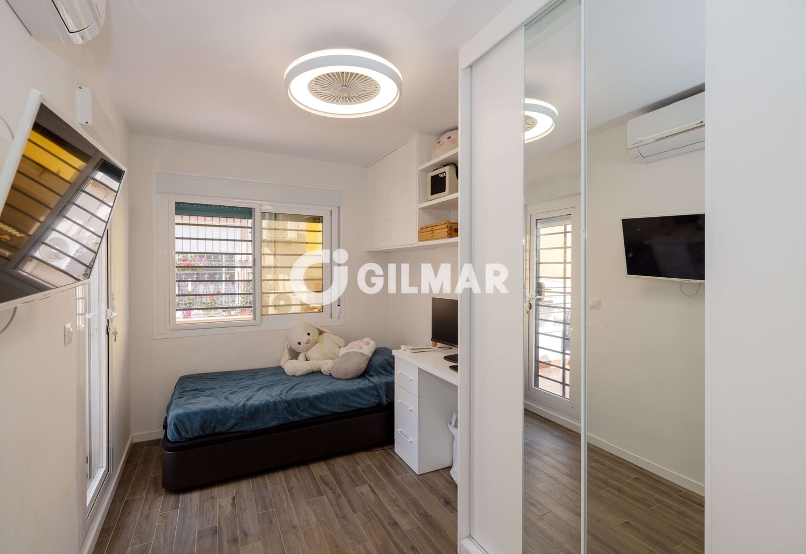 5 soverom Rekkehus til salgs i Malaga by - € 620 000 (Ref: 9989884)