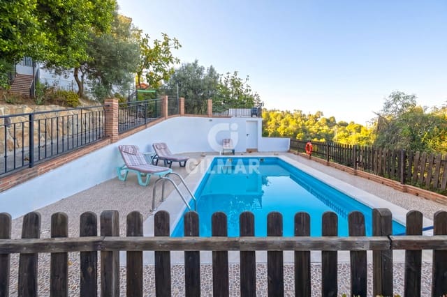 Chalet de 8 habitaciones en Camino del Colmenar, Málaga ciudad en venta con piscina garaje - 775.000 € (Ref: 9989886)