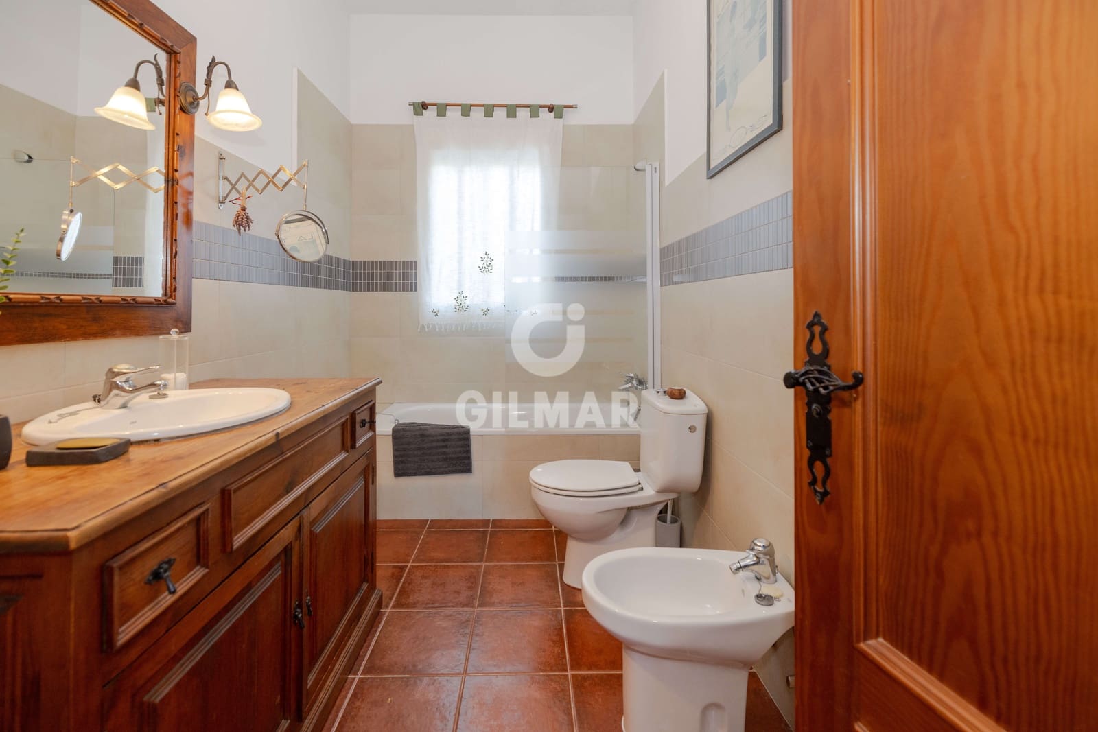 Chalet de 8 habitaciones en Málaga ciudad en venta con piscina garaje - 775.000 € (Ref: 9989886)
