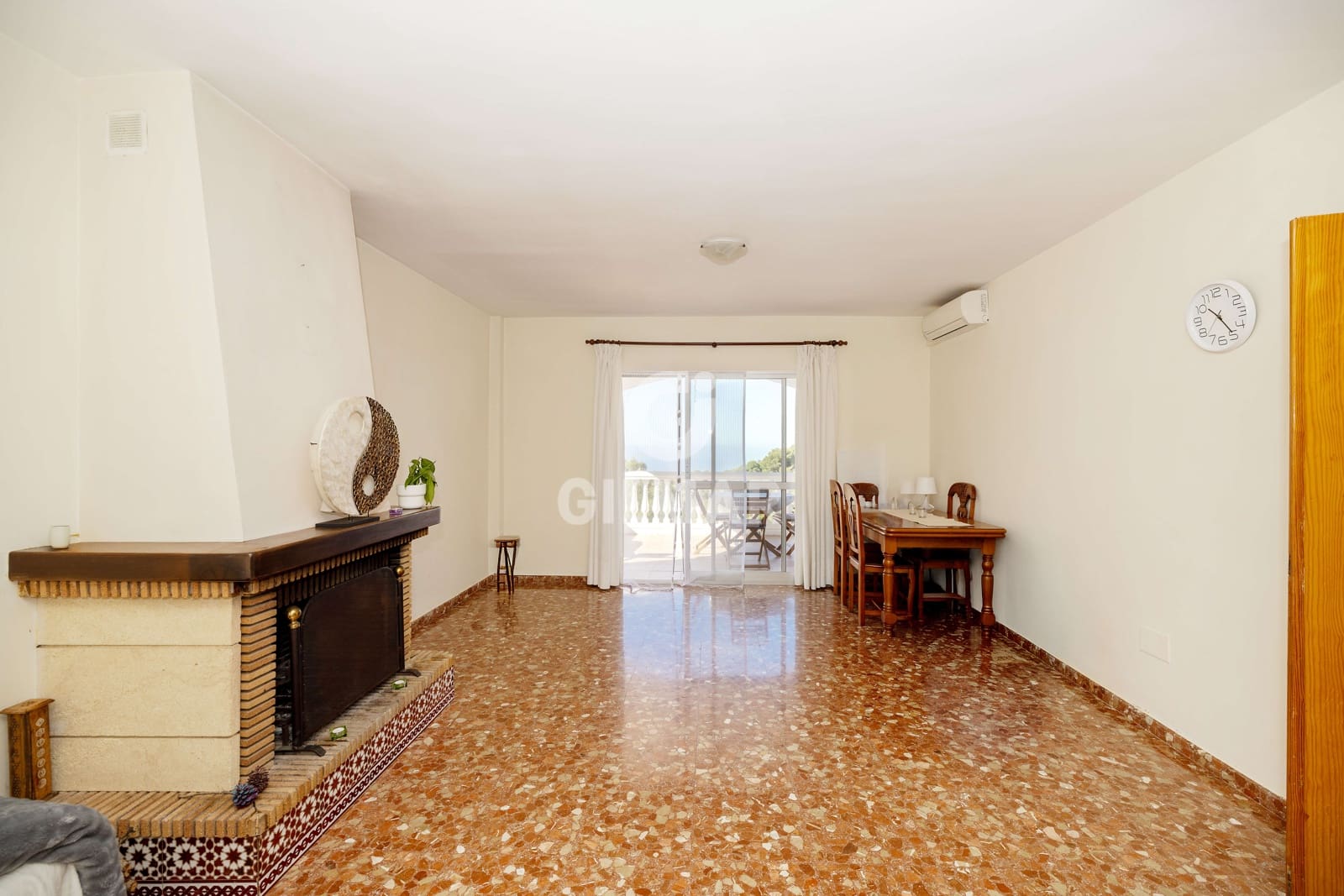 Chalet de 8 habitaciones en Málaga ciudad en venta con piscina garaje - 775.000 € (Ref: 9989886)
