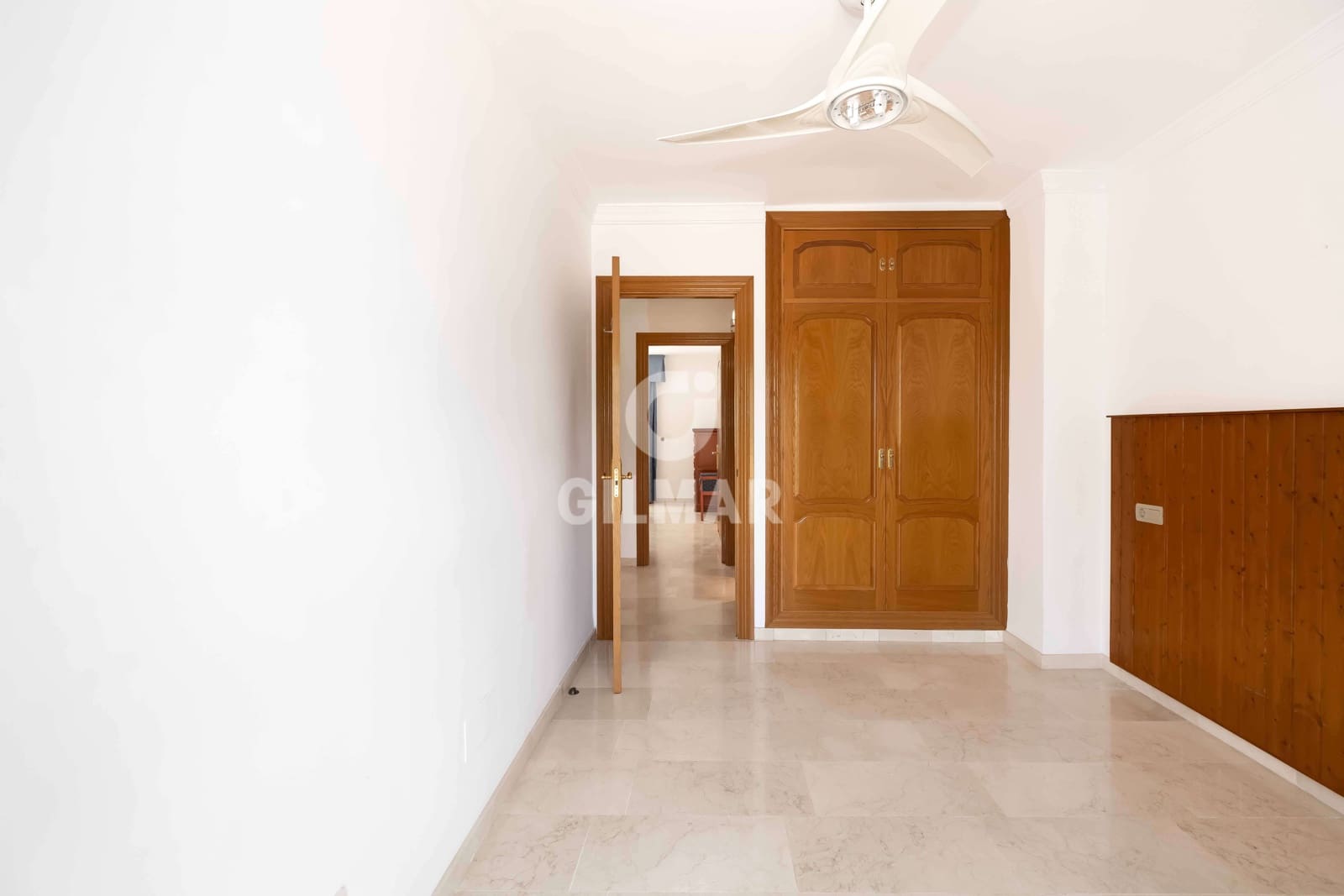 4 makuuhuone Rivitalo myytävänä paikassa Marbella - 595 000 € (Ref: 9991849)