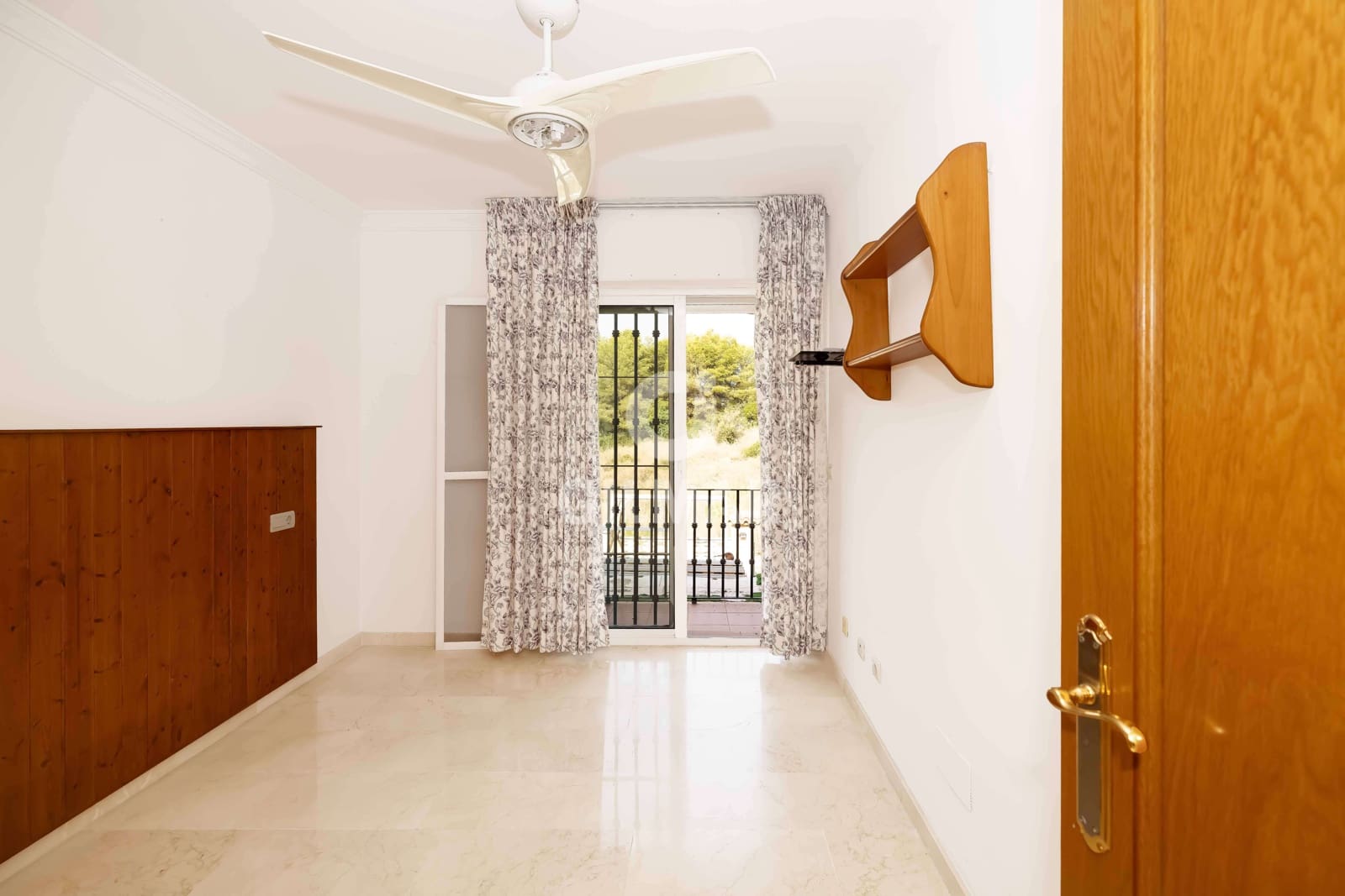 4 makuuhuone Rivitalo myytävänä paikassa Marbella - 595 000 € (Ref: 9991849)