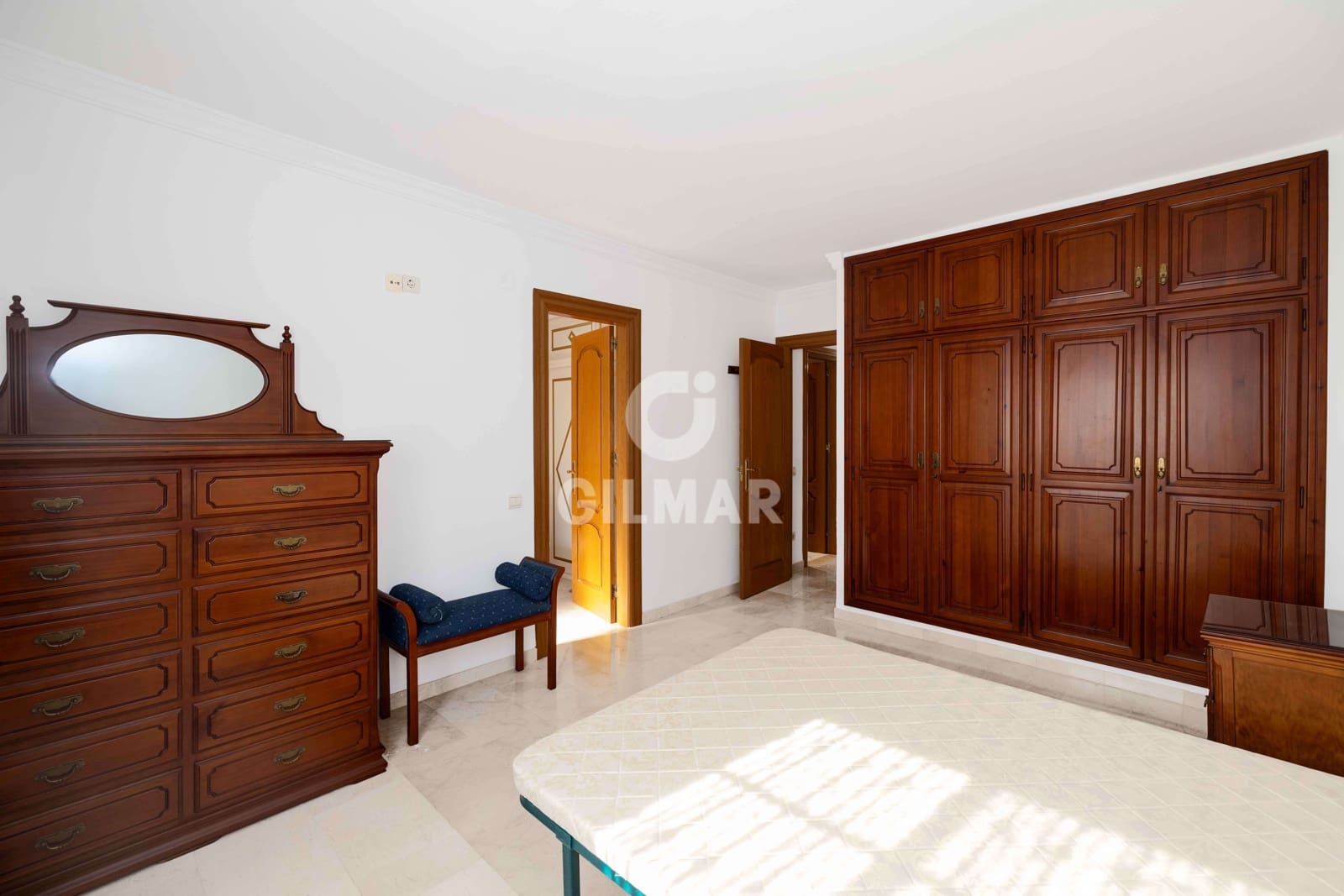 4 makuuhuone Rivitalo myytävänä paikassa Marbella - 595 000 € (Ref: 9991849)