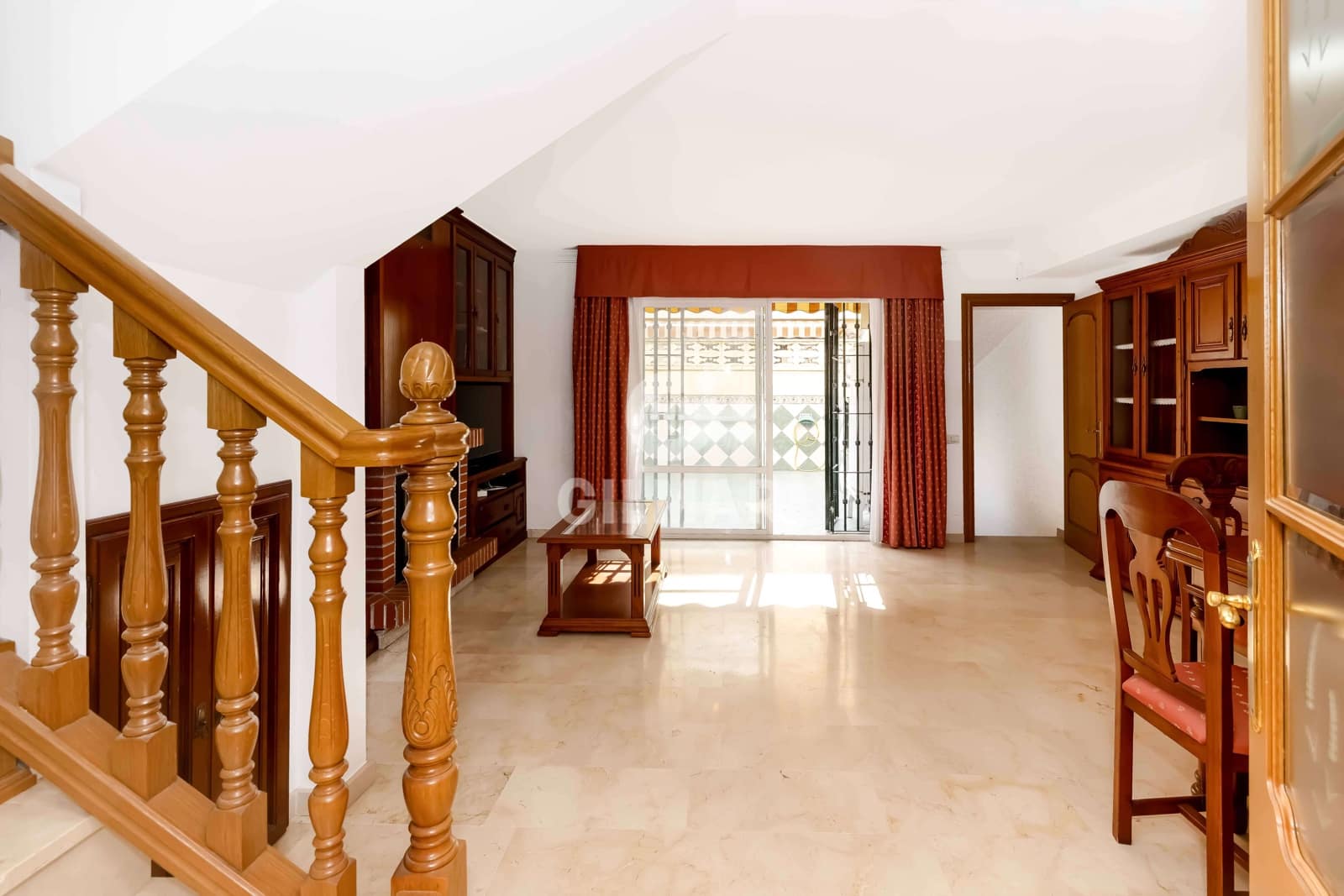 4 makuuhuone Rivitalo myytävänä paikassa Marbella - 595 000 € (Ref: 9991849)