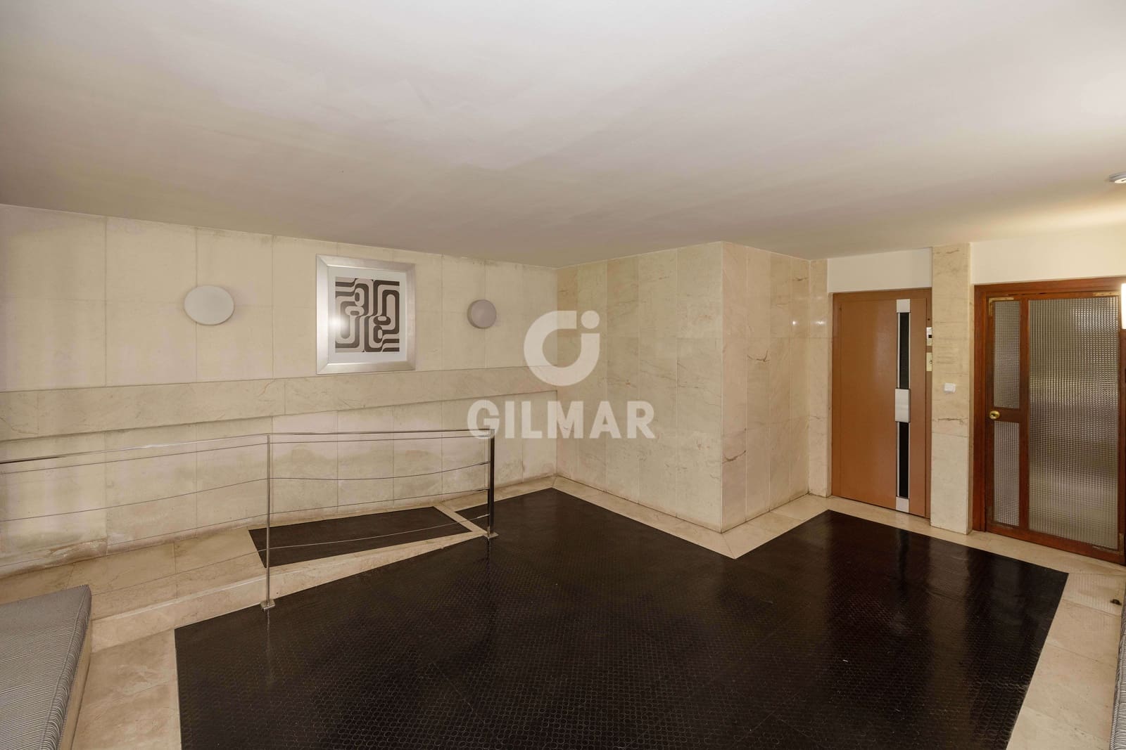 4 bedroom Flat for sale in Malaga city with garage - € 1,250,000 (Ref: 9994566)
