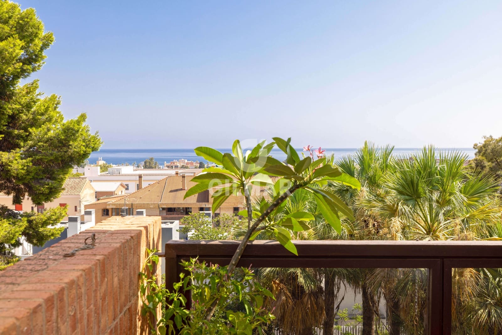 4 bedroom Flat for sale in Malaga city with garage - € 1,250,000 (Ref: 9994566)