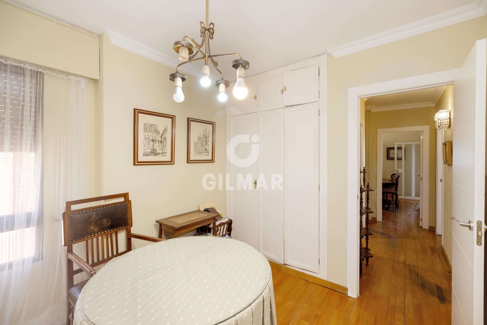 4 bedroom Flat for sale in Malaga city with garage - € 1,250,000 (Ref: 9994566)