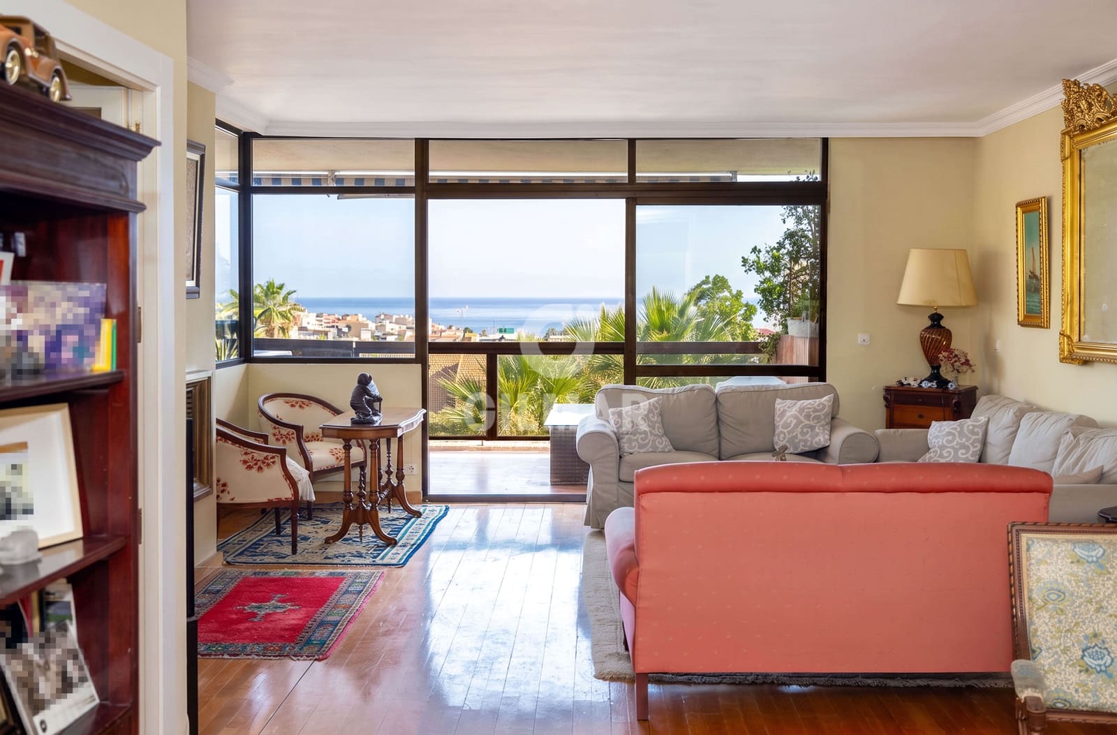 4 bedroom Flat for sale in Malaga city with garage - € 1,250,000 (Ref: 9994566)