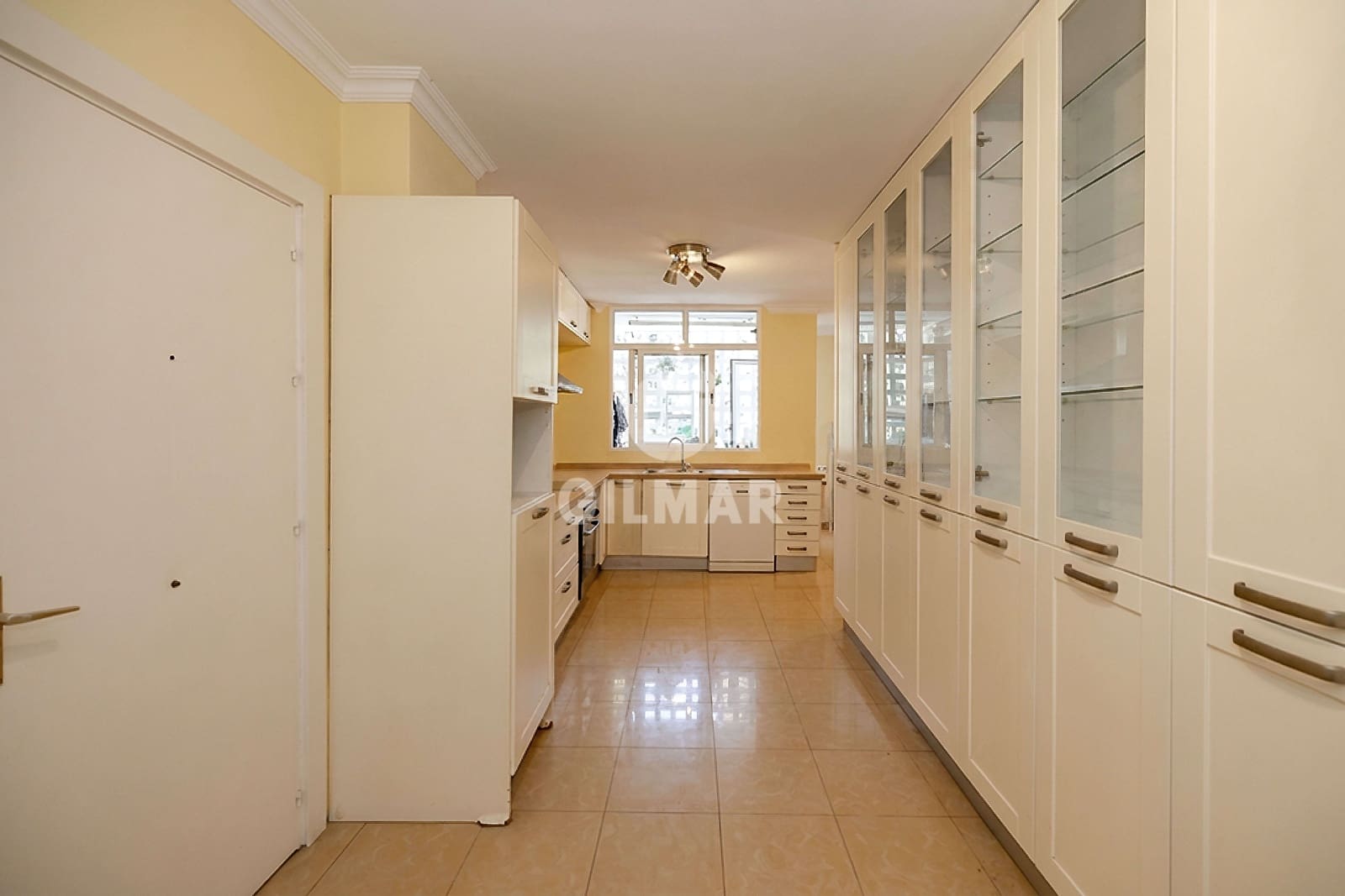 4 bedroom Flat for sale in Malaga city with garage - € 1,250,000 (Ref: 9994566)