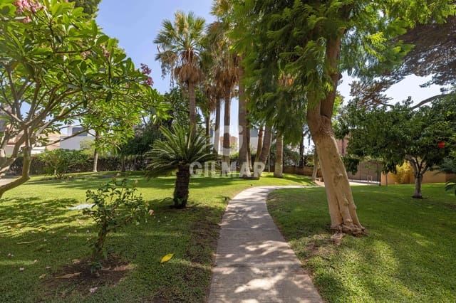 4 slaapkamer Flat te koop in Valle de los Galanes, Málaga stad met garage - € 1.250.000 (Ref: 9994566)