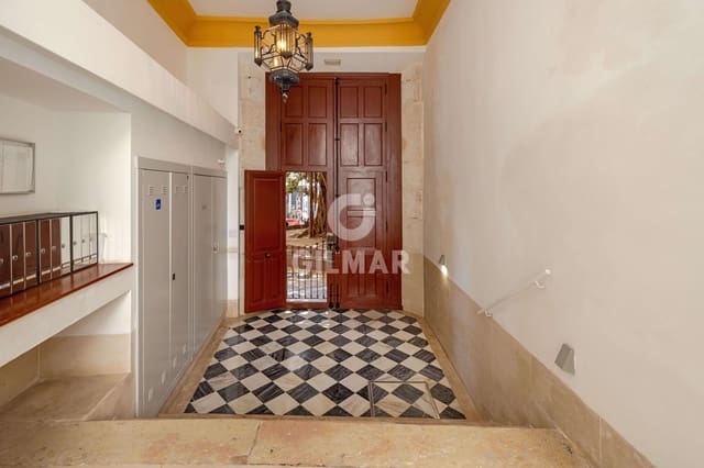 3 soveværelse Lejlighed til salg i Centro Historico, Málaga by med garage - € 1.600.000 (Ref: 9994567)