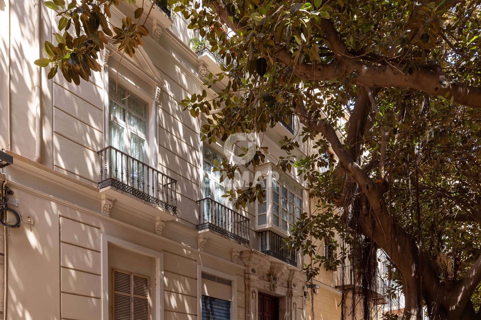 3 bedroom Flat for sale in Malaga city with garage - € 1,600,000 (Ref: 9994567)