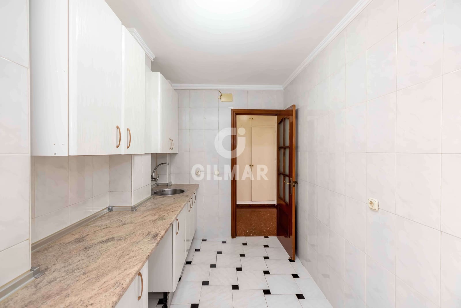 3 Zimmer Wohnung zu verkaufen in Malaga Stadt mit Garage - 385.000 € (Ref: 9994568)