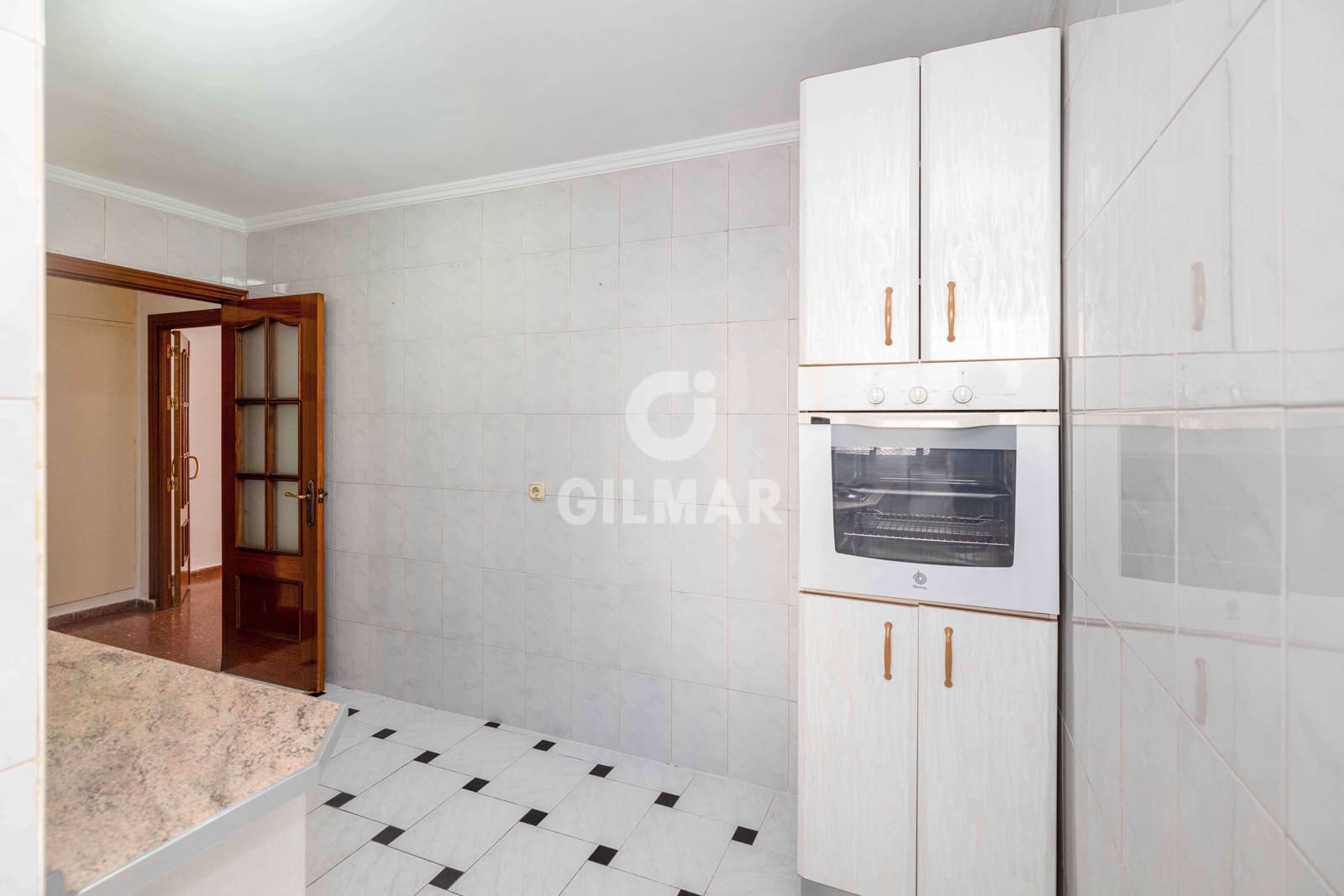 3 Zimmer Wohnung zu verkaufen in Malaga Stadt mit Garage - 385.000 € (Ref: 9994568)
