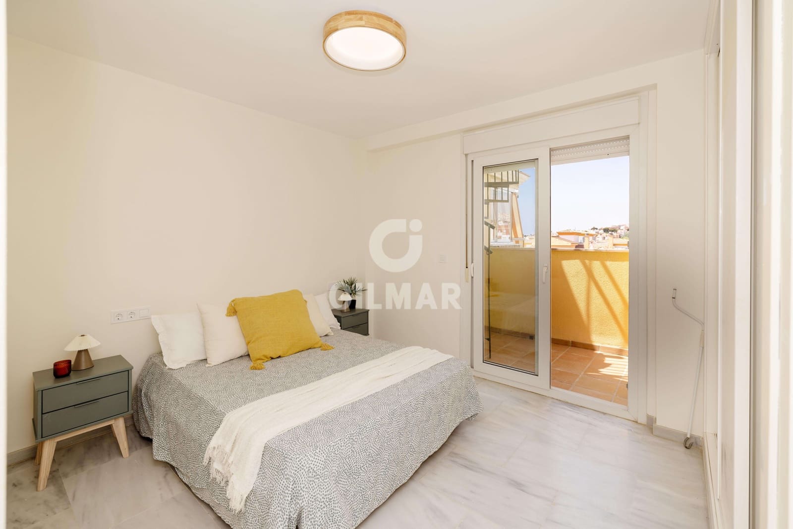 Ático de 1 habitación en Rincón de la Victoria en venta con piscina garaje - 335.000 € (Ref: 9994569)