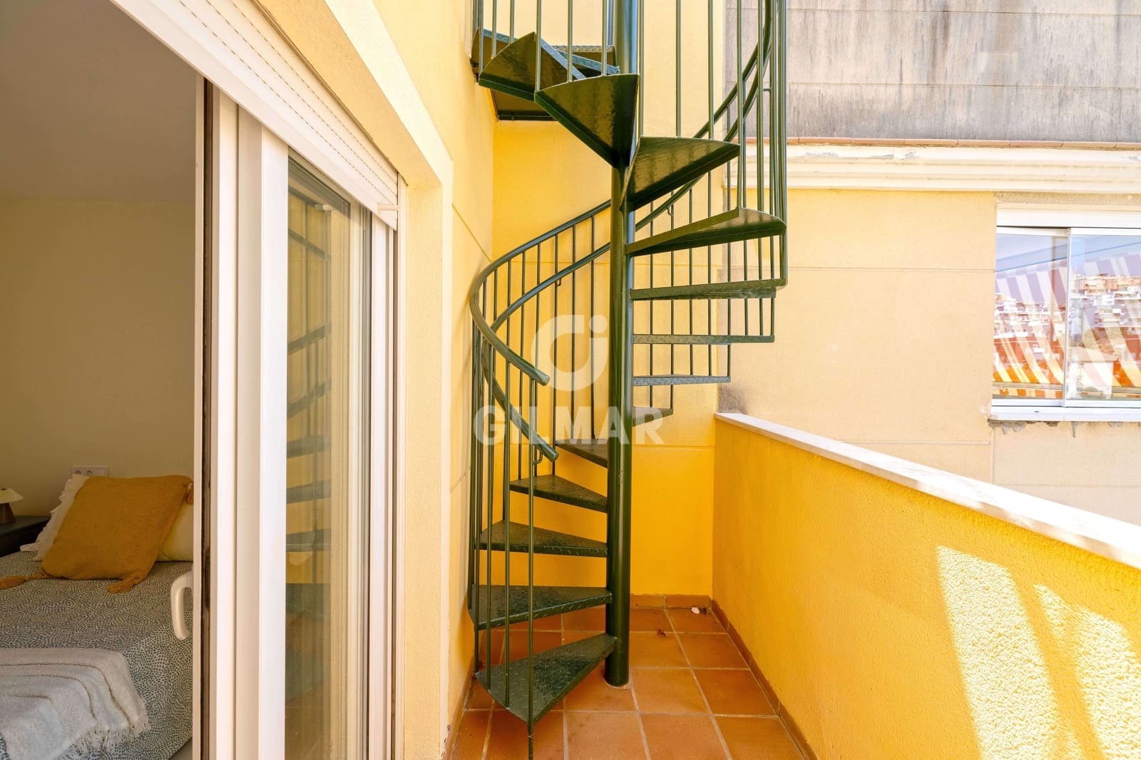 Ático de 1 habitación en Rincón de la Victoria en venta con piscina garaje - 335.000 € (Ref: 9994569)