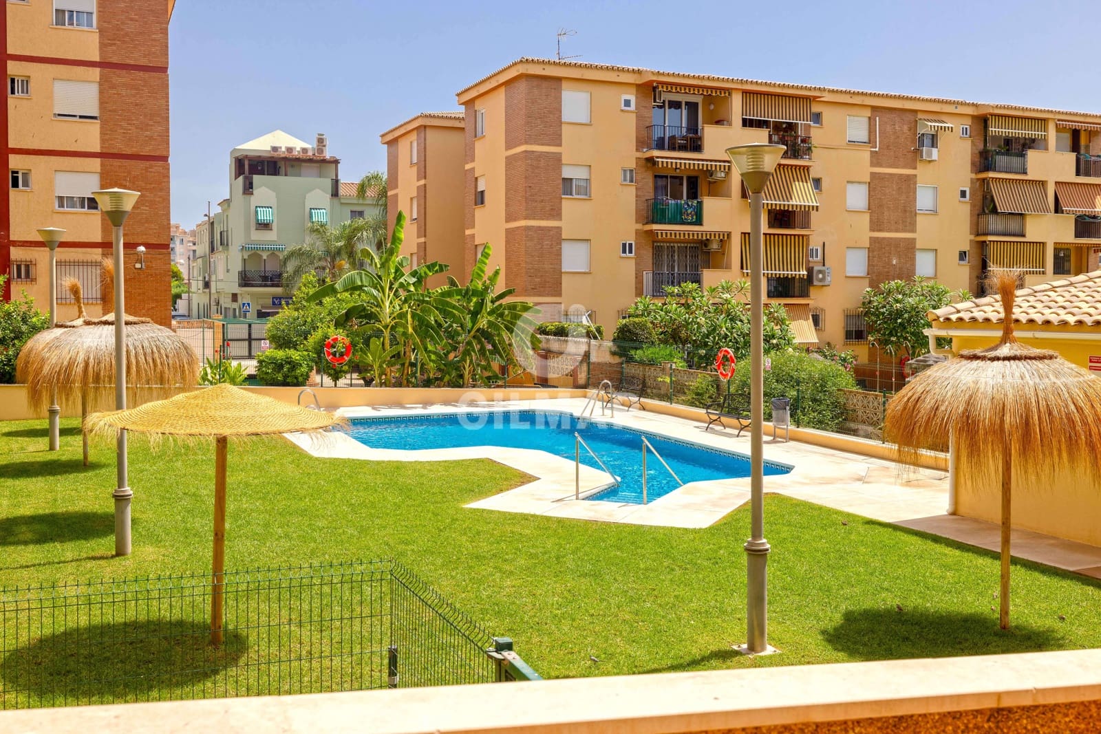 Ático de 1 habitación en Rincón de la Victoria en venta con piscina garaje - 335.000 € (Ref: 9994569)